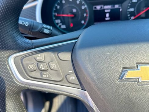 Used 2023 Chevrolet Malibu LT FWD image 11