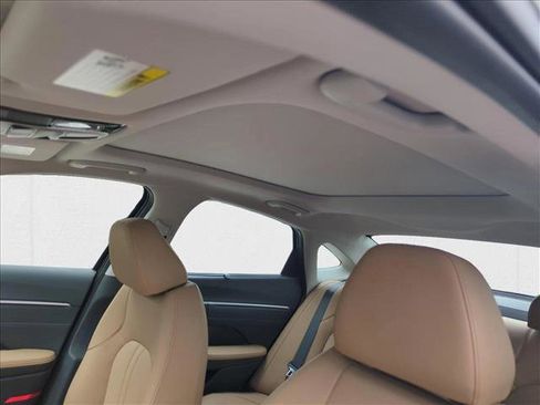 New 2025 Hyundai Sonata Limited image 11