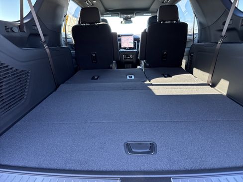 New 2026 GMC Yukon XL Denali w/ Sun & Power Step Package image 35