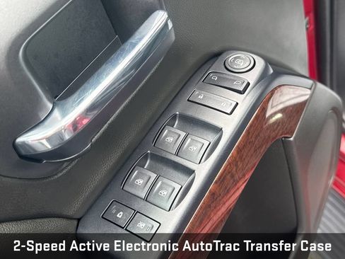 Used 2018 GMC Sierra 1500 SLE w/ SLE Value Package AWD/4WD image 13