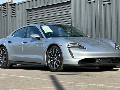 Used 2023 Porsche Taycan RWD image 10