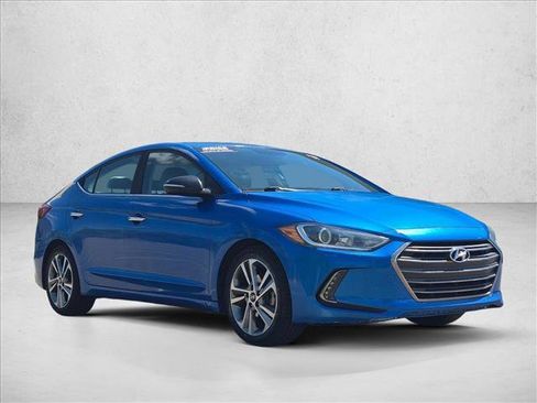 Used 2017 Hyundai Elantra Limited FWD image 3