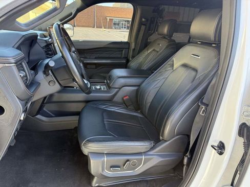 Used 2023 Ford Expedition Max Platinum image 14