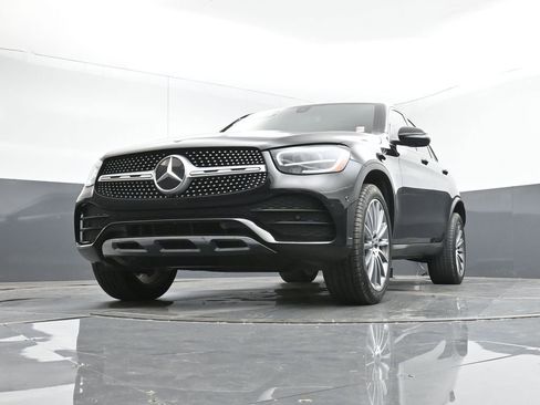 Used 2021 Mercedes-Benz GLC 300 4MATIC Coupe image 40