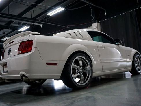 Used 2007 Ford Mustang GT image 6