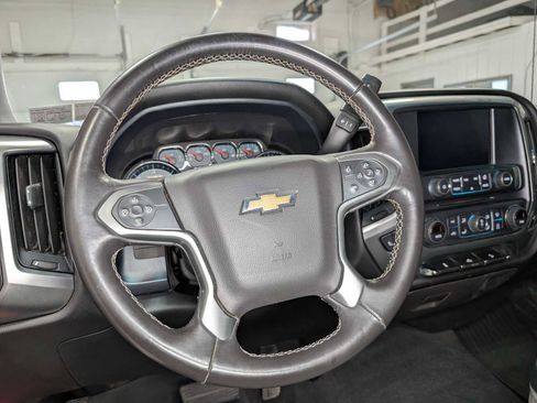 Used 2018 Chevrolet Silverado 1500 LT w/ All Star Edition image 36