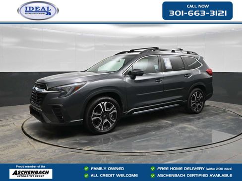 Used 2023 Subaru Ascent Limited image 1