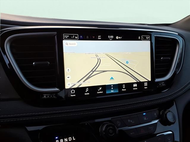 New 2026 Chrysler Pacifica Select AWD/4WD image 22
