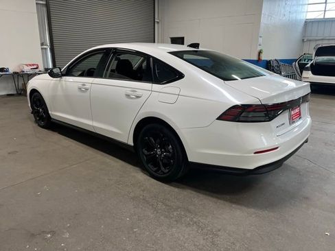 Used 2025 Honda Accord SE image 5