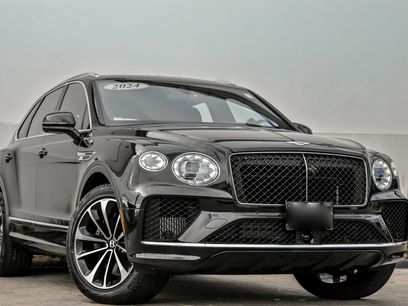 Used 2024 Bentley Bentayga Plug-In Hybrid