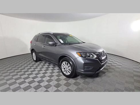 Used 2020 Nissan Rogue S w/ Special Edition Package FWD image 34