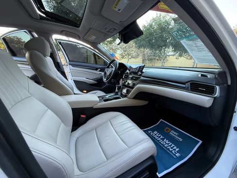 Used 2022 Honda Accord EX-L image 14