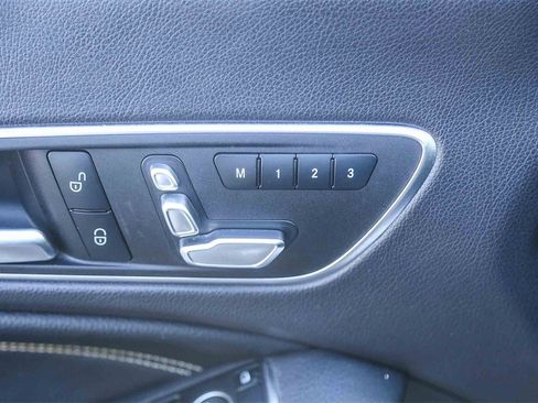 Used 2019 Mercedes-Benz CLA 250 image 19