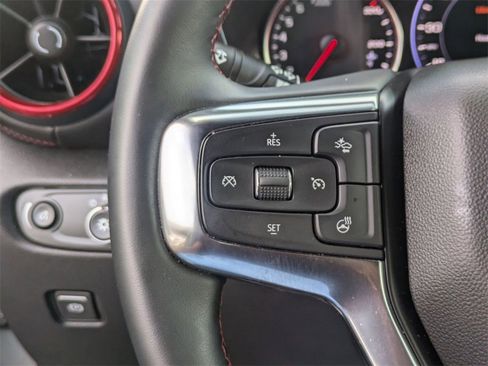 Used 2025 Chevrolet Blazer RS image 19