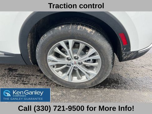 Used 2023 Buick Envision Preferred image 23