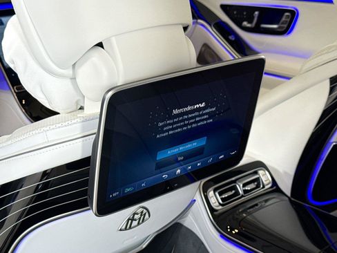 Used 2024 Mercedes-Benz Maybach S 580 4MATIC image 27