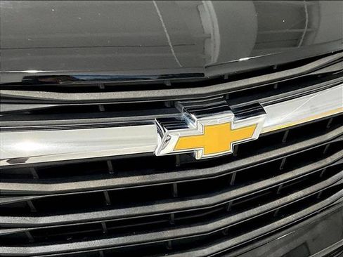 Used 2022 Chevrolet Blazer LT FWD image 30