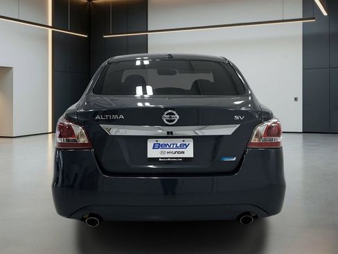 Used 2013 Nissan Altima 2.5 SV w/ 2.5SV Convenience Pkg FWD image 4