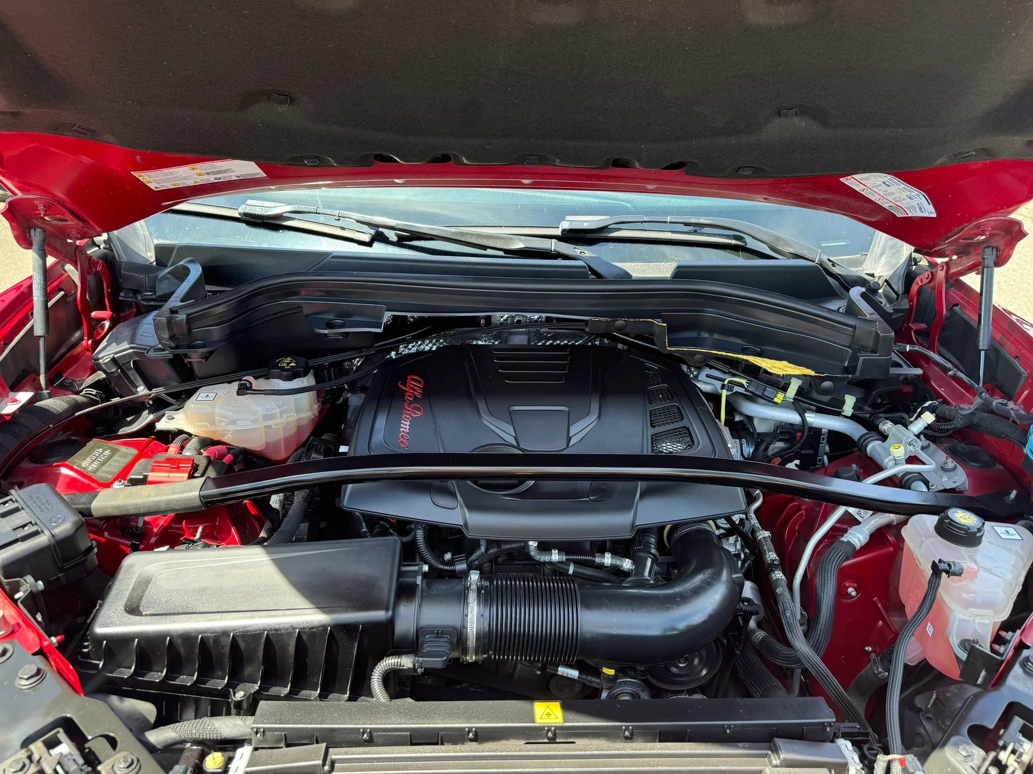 Used 2019 Alfa Romeo Stelvio RWD image 22