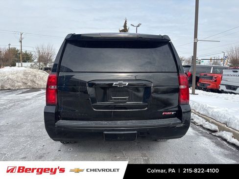 Certified 2019 Chevrolet Suburban LT w/ RST Edition image 3
