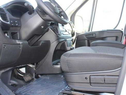 New 2024 RAM ProMaster 2500 w/ Quick Order Package 22H SLT+ image 19