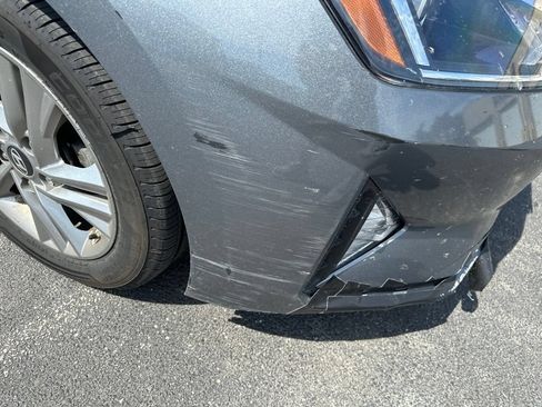 Used 2019 Hyundai Elantra Value Edition w/ Cargo Package FWD image 11