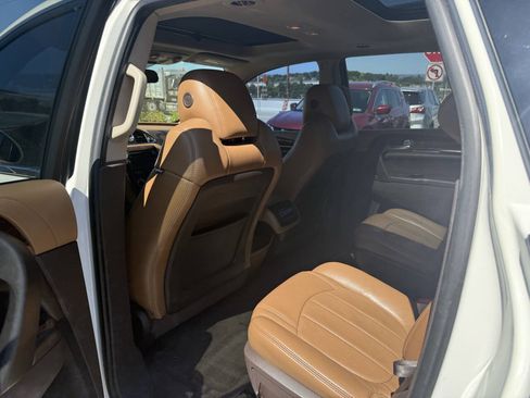 Used 2013 Buick Enclave Leather AWD/4WD image 14