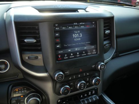 Used 2021 RAM 1500 Big Horn AWD/4WD image 22