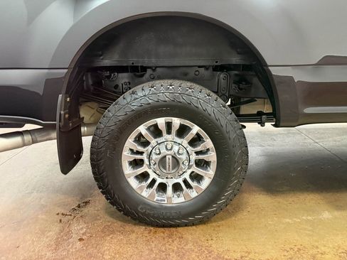 Used 2020 Ford F350 Lariat w/ Lariat Ultimate Package image 91