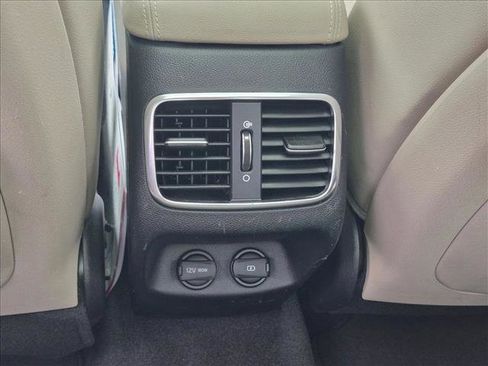 Used 2017 Kia Optima EX w/ Premium Package image 18