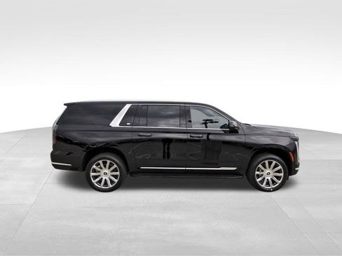 New 2026 Cadillac Escalade ESV 2WD image 5