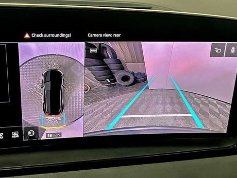 Used 2025 Audi SQ6 e-tron Premium Plus w/ Premium Plus image 19