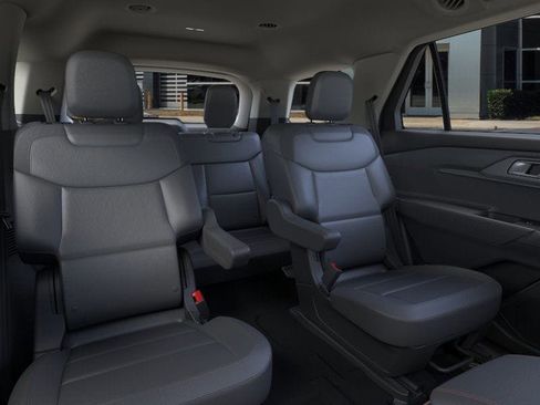 New 2026 Ford Explorer Active w/ Active Comfort Package image 11