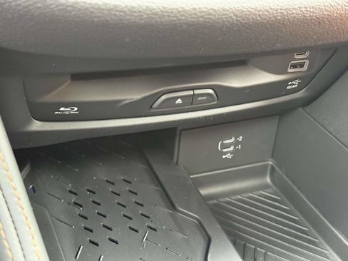 New 2026 Chrysler Pacifica Pinnacle AWD/4WD image 31