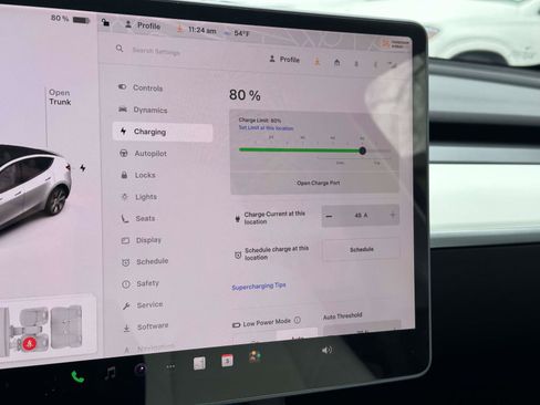Used 2022 Tesla Model Y Long Range AWD/4WD image 35