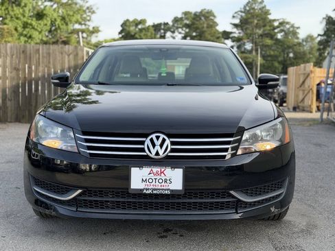 Used 2013 Volkswagen Passat 2.5 S FWD image 3