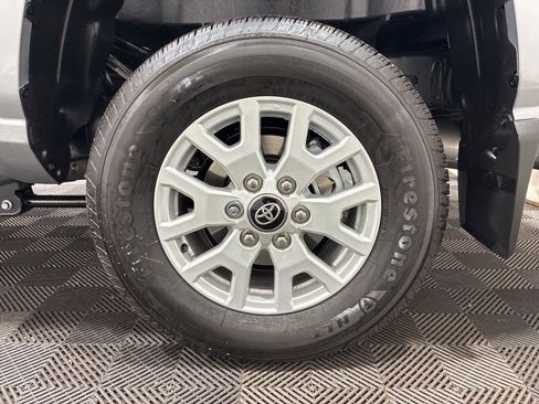 Used 2026 Toyota Tacoma SR5 image 33