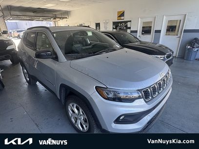 Used 2024 Jeep Compass Latitude
