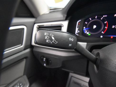 Used 2022 Volkswagen Atlas SE AWD/4WD image 13