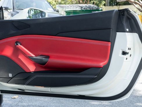 Used 2019 Ferrari 488 Spider image 25