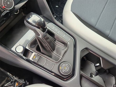 New 2025 Volkswagen Taos S image 23