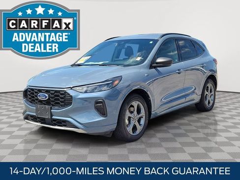 Certified 2024 Ford Escape ST-Line FWD image 3