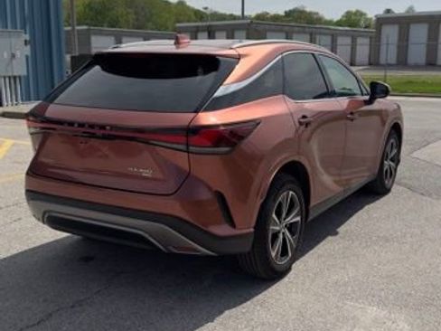 Used 2024 Lexus RX 350 AWD image 4