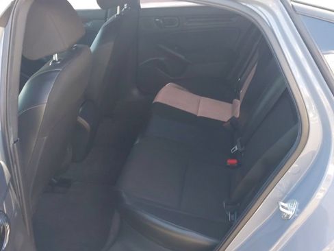 Used 2025 Honda Civic Sport image 10