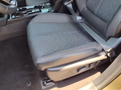 Used 2026 Subaru Forester Premium AWD/4WD image 25