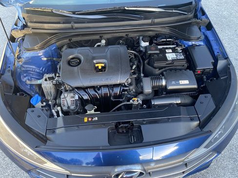 Used 2019 Hyundai Elantra SEL FWD image 25