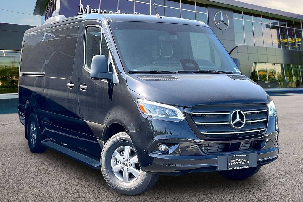 New 2025 Mercedes-Benz Sprinter 2500 image 1