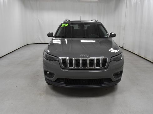 Used 2020 Jeep Cherokee Latitude Lux w/ Comfort/Convenience Group image 4