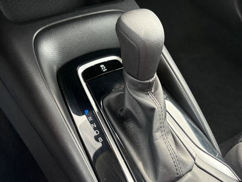Used 2023 Toyota Corolla LE FWD image 19