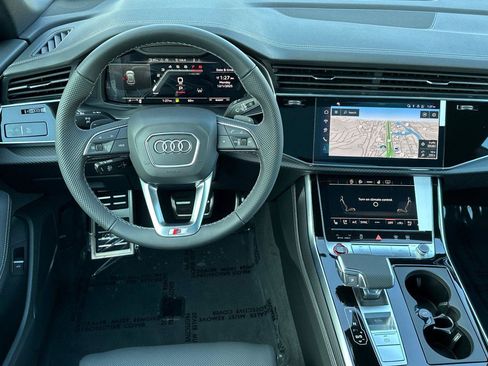 New 2026 Audi SQ8 Premium Plus image 13